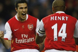 开云体育-冰与沙的碰撞，当布鲁诺在冰岛对阵马里之夜点亮足球的纯粹